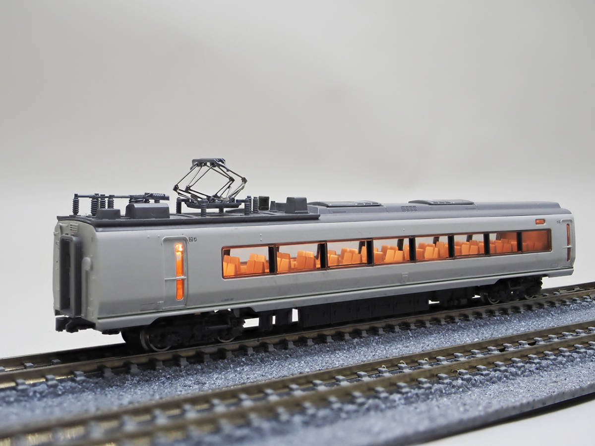 Nゲージ KATO 10-164 651系 スーパーひたち交直両用特急形電車 Amazon |