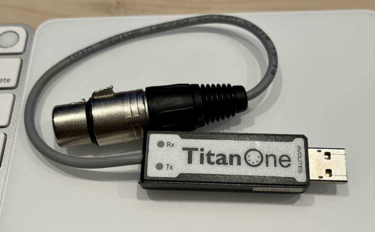 Yahoo!オークション - AVOLITES TitanONE 中古