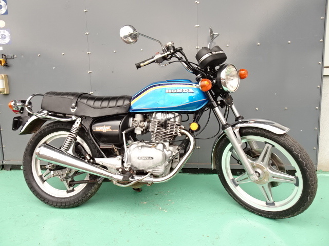 CB250T☆CB400T ☆ホーク 角タンク ☆当時物純正塗装 ガソリンタンク