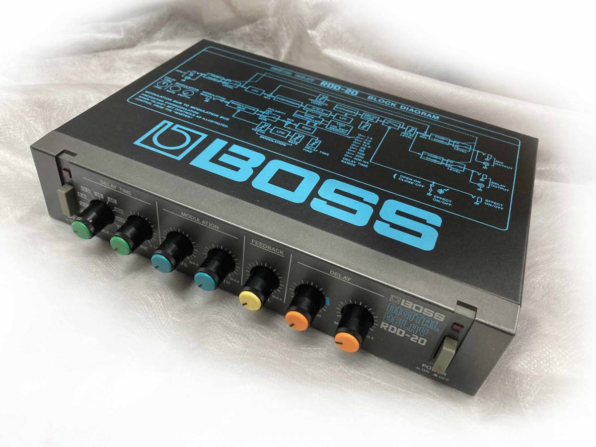 BOSS RDD-20デジタルディレイDIGITAL DELAY BOSS RDD-20 Digital Delay