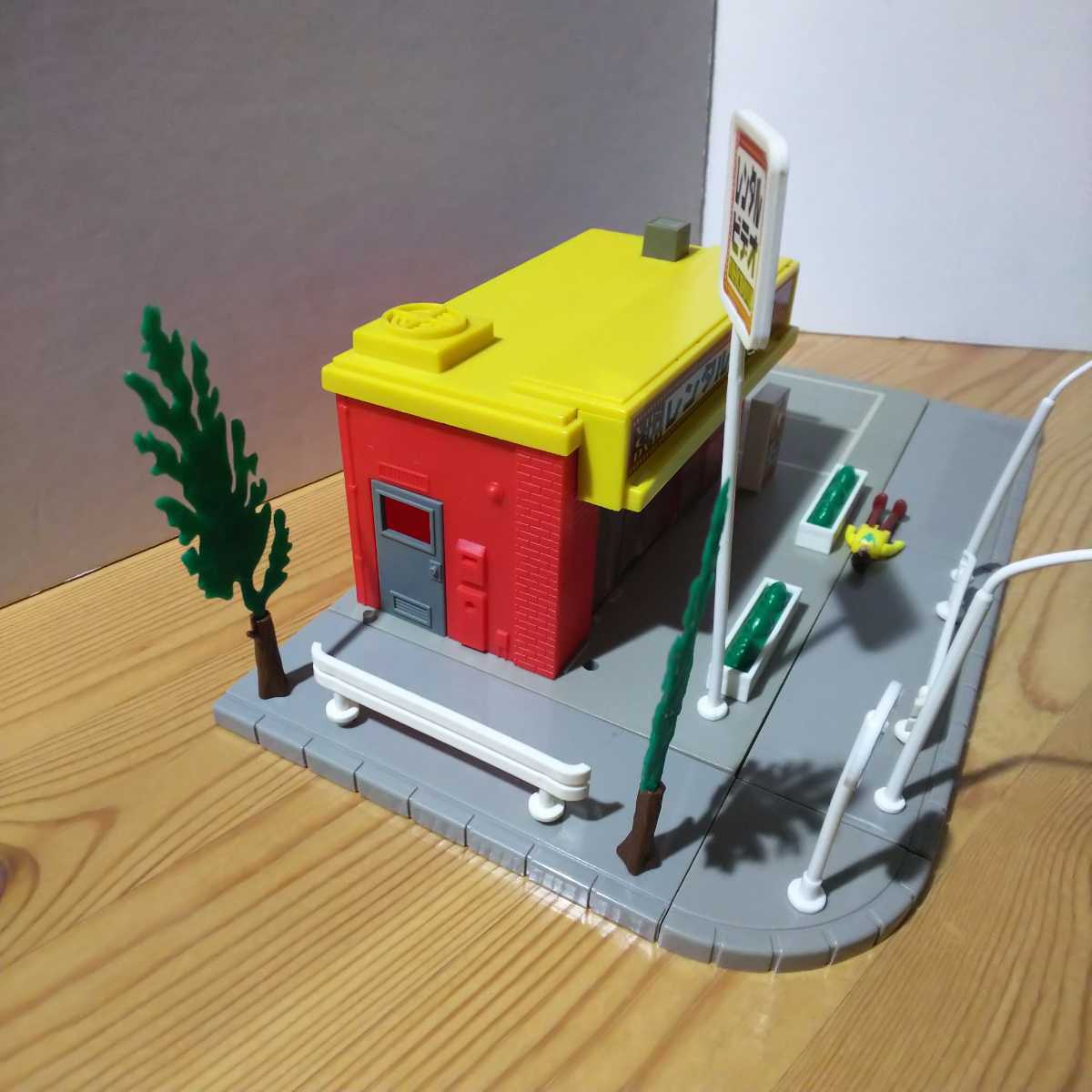 トミカタウン【レンタルビデオ】ショップ 店舗