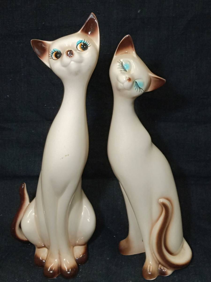 昭和レトロ 陶器の猫 ウインクするネコの人形 ルネ 昭和レトロ 陶器の