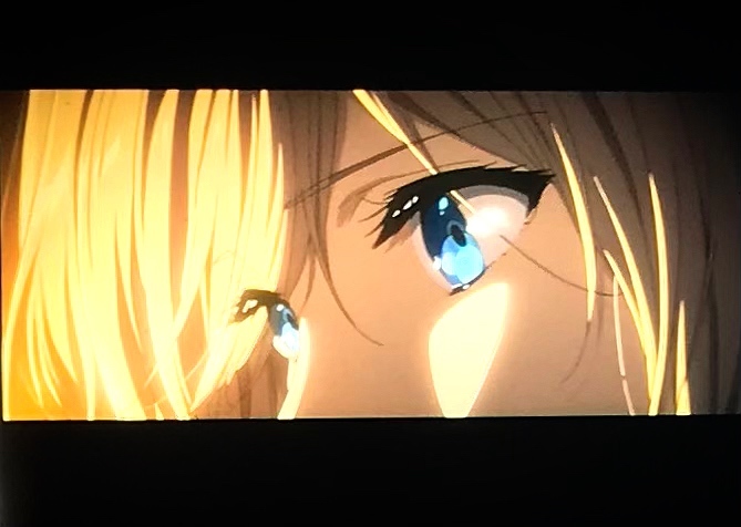 2枚ヴァイオレットエヴァーガーデン30_79フィルム2人のサムズアップ対