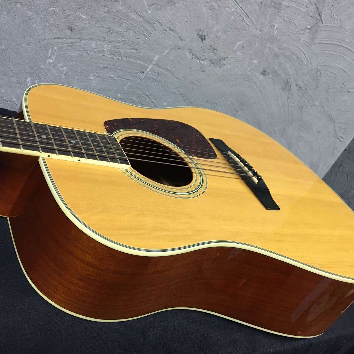 MORRIS MD528 NAT アコースティックギター