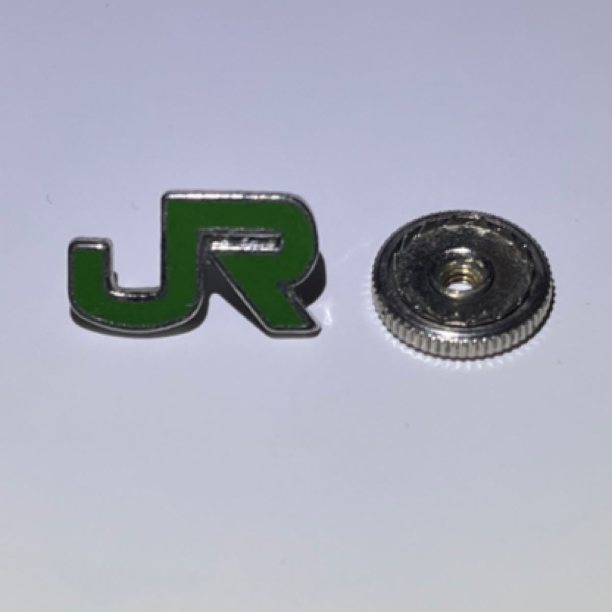 B JR東日本純銀襟章ネジタイプ現行品 B JR東日本純銀襟章ネジタイプ