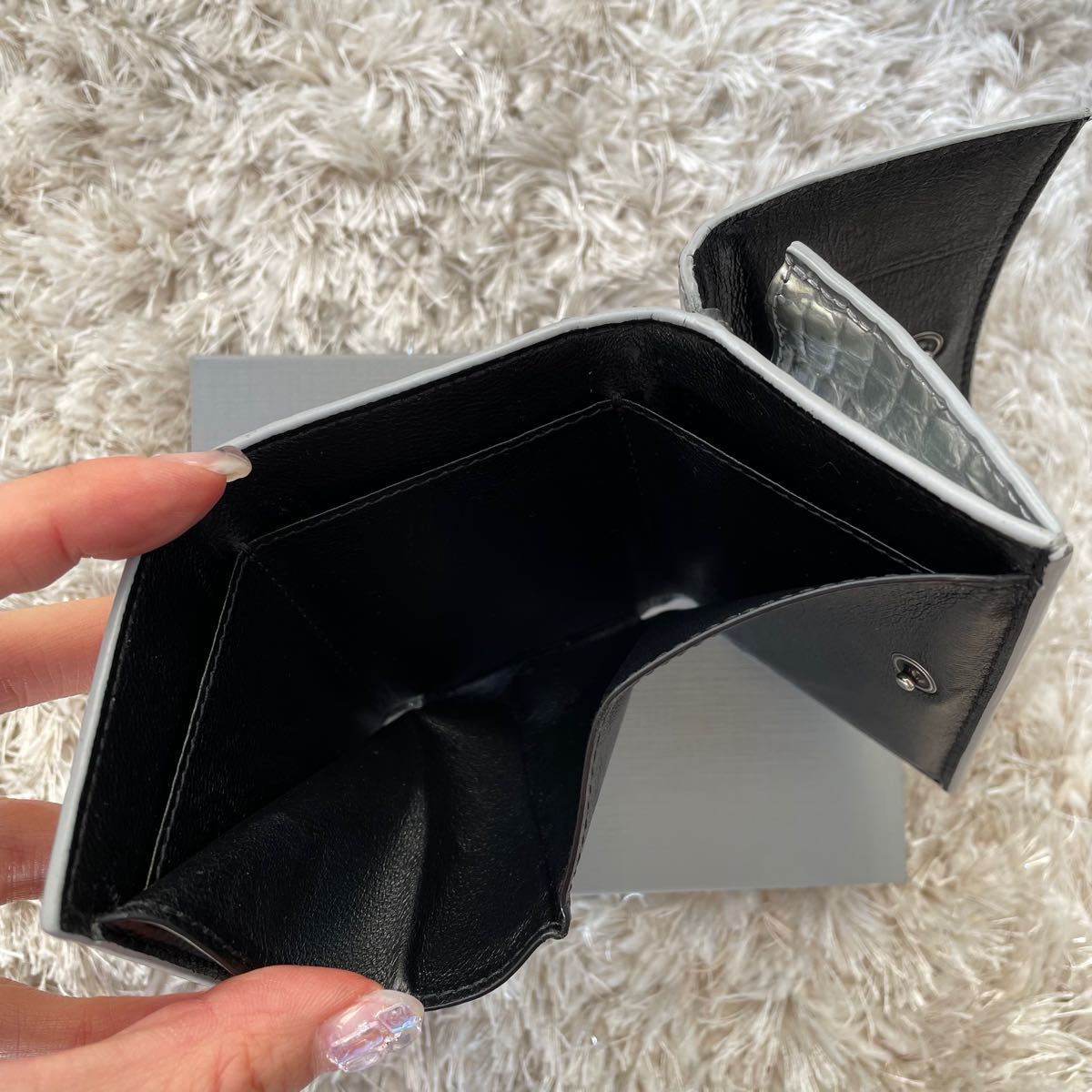 希少 BALENCIAGA バレンシアガ 三つ折り財布 アワーグラス クロコ型