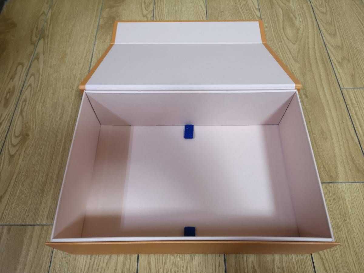 LOUIS VUITTON ルイヴィトン 空箱 大きさ30 5×21×5 5 27 5×18 5×8 5 2