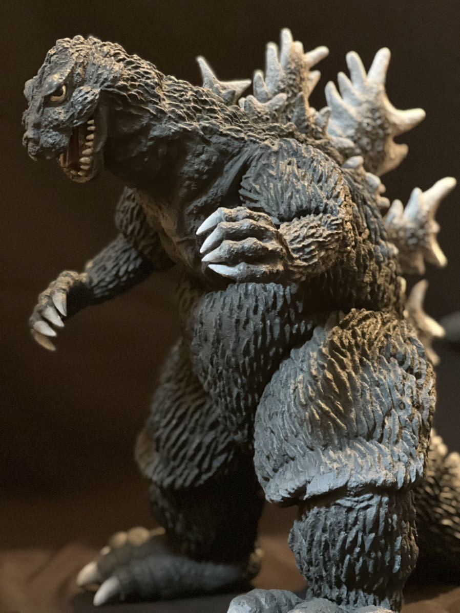 井上アーツ。キンゴジ ソフビ パラダイス 組み立て済み 井上アーツ