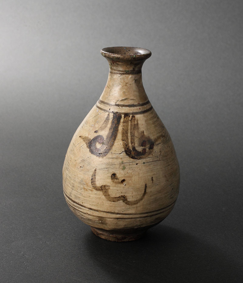 Yahoo!オークション - 李朝初期 鶏龍山刷毛目鉄絵徳利（茶道具 酒器 酒