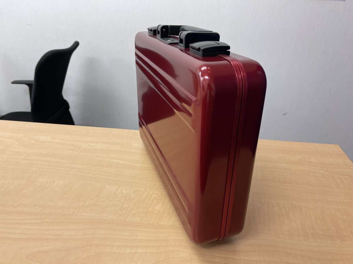 ZERO HALLIBURTON アタッシュケース SIDE ZERO 赤 ZERO HALLIBURTON