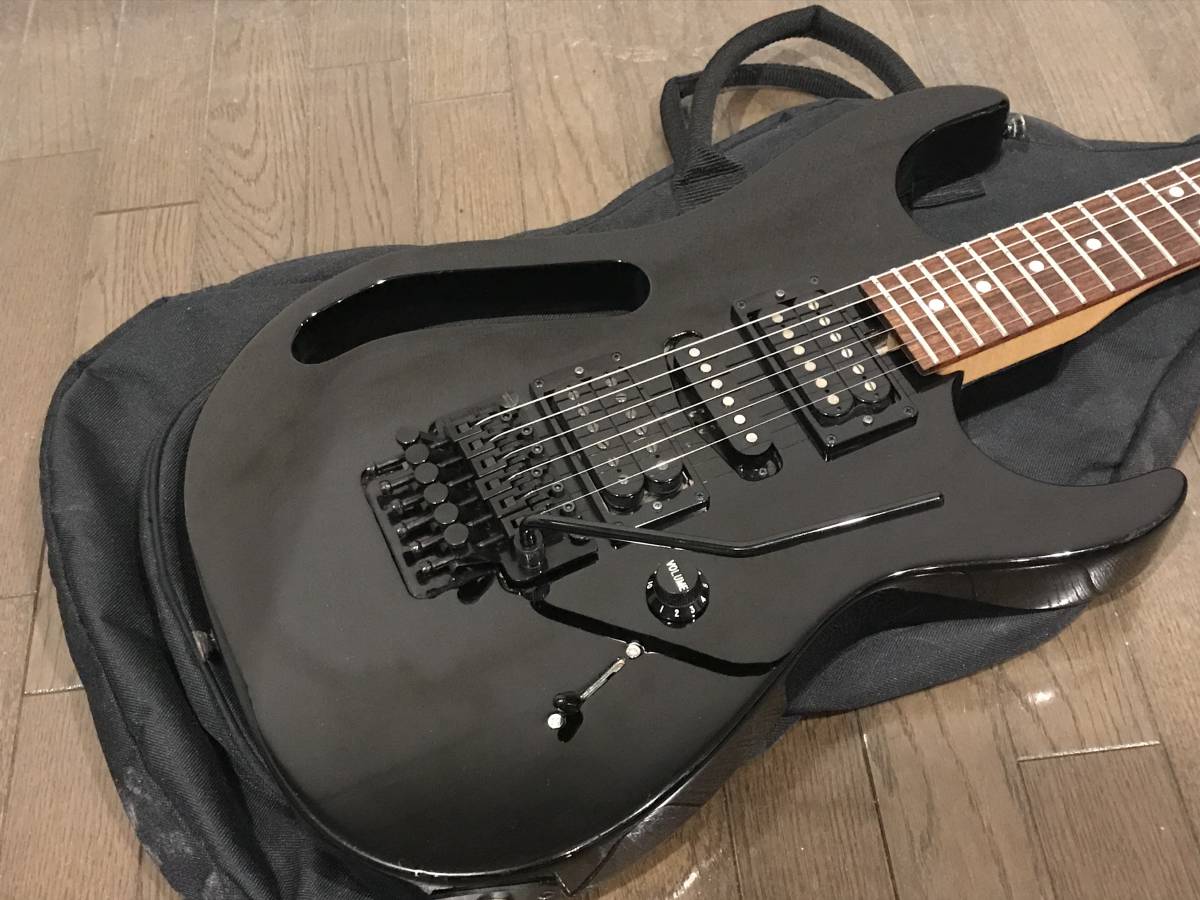 レア FERNANDES 状態良好 ストラト グリーン スティーブヴァイ