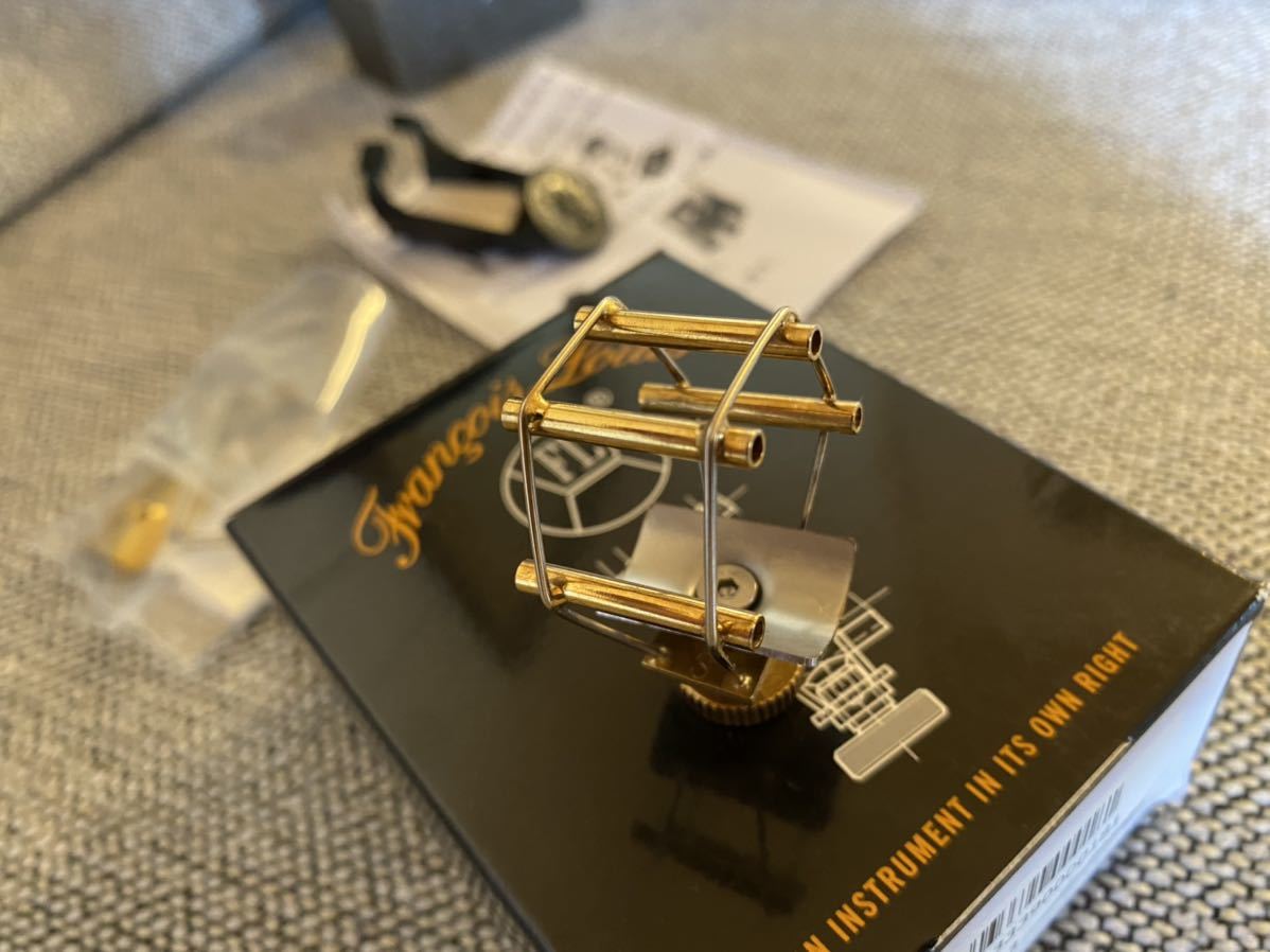 フランソワルイテナーサックスメタル用リガチャー