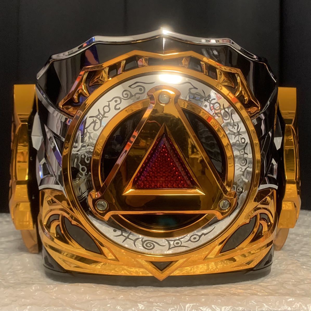 送料無料 フェイスオブ牙狼 金翔枠 パチンコ役物 黄金騎士牙狼 冴島鋼