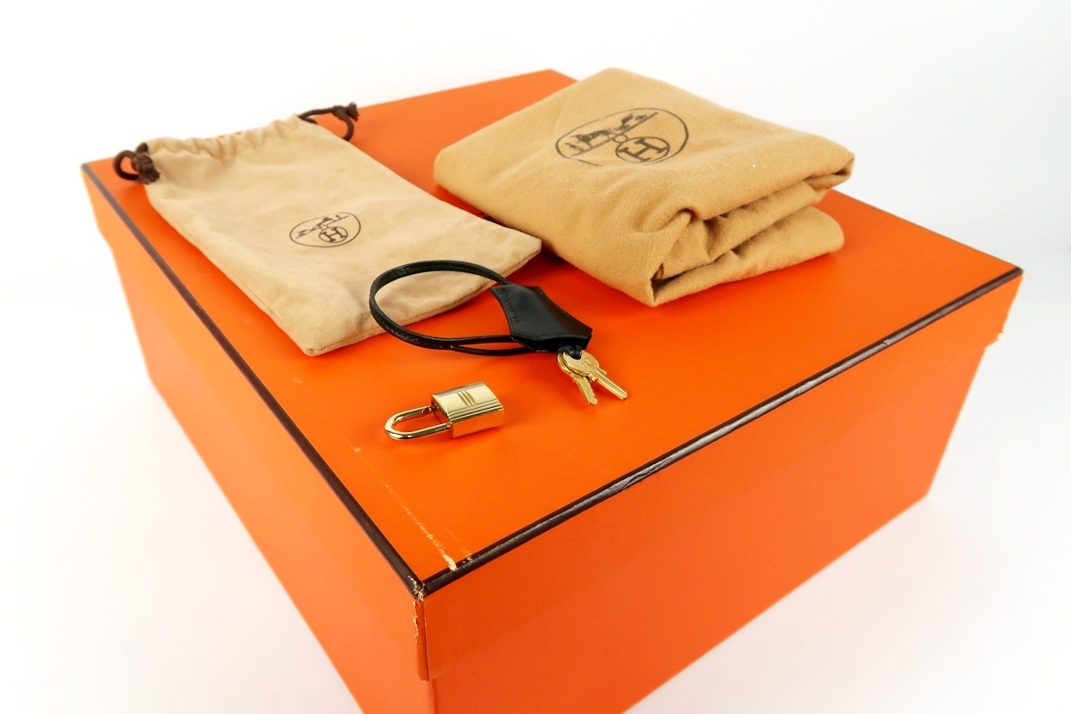 超美品】HERMES エルメス ケリー32 ボックスカーフ ブラック 〇Z刻 内