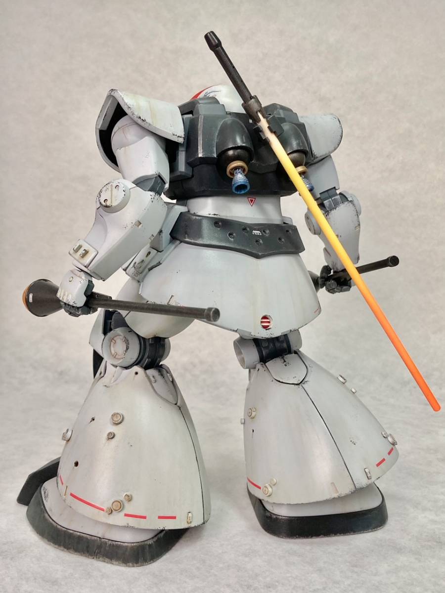 MG 1/100ドム ホワイトオーガー 重装仕様 改修 塗装 完成品ガンダム