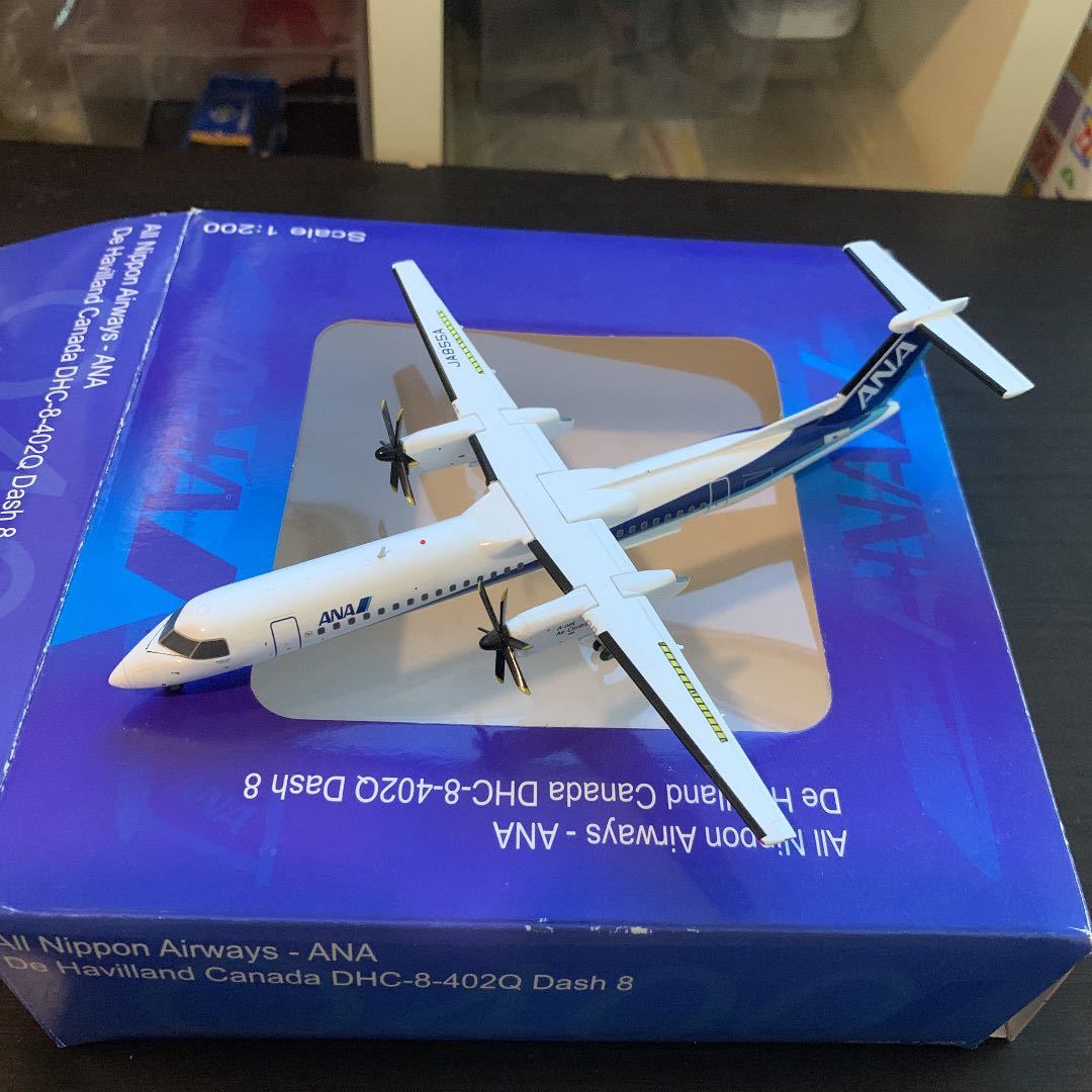 航空機・ヘリコプター 1/200 ANA DHC-8-400 Q400 JA855A 航空機