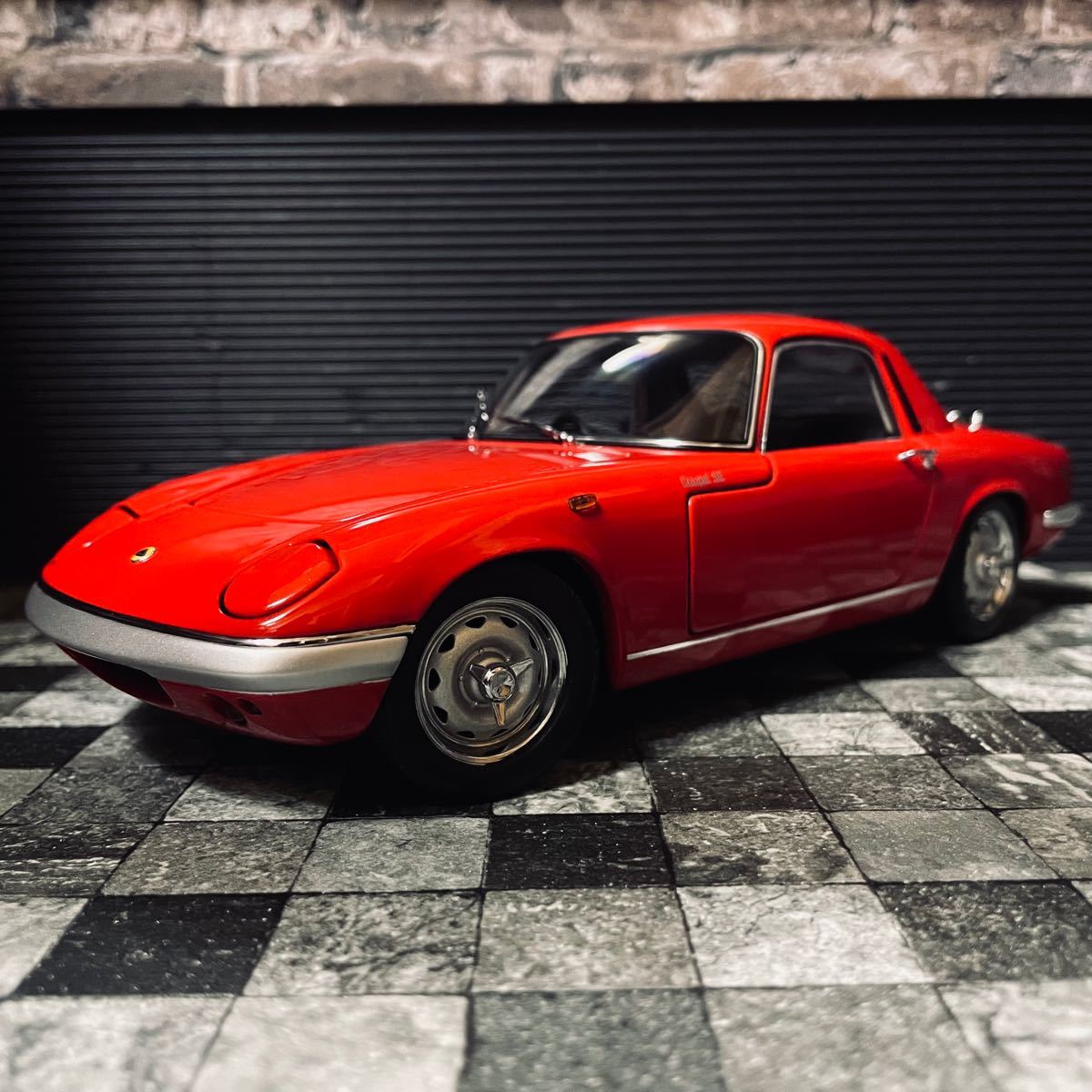 1⁄18 AUTOart ロータス エラン S3 S⁄E クーペ 1⁄18 AUTOart ロータス