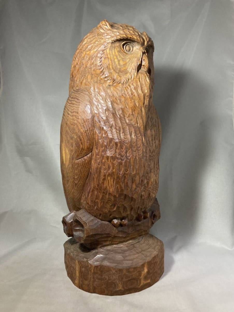 北海道 古い 木彫り 作家物 在銘 川上哲 シマフクロウ 枝乗り コタン
