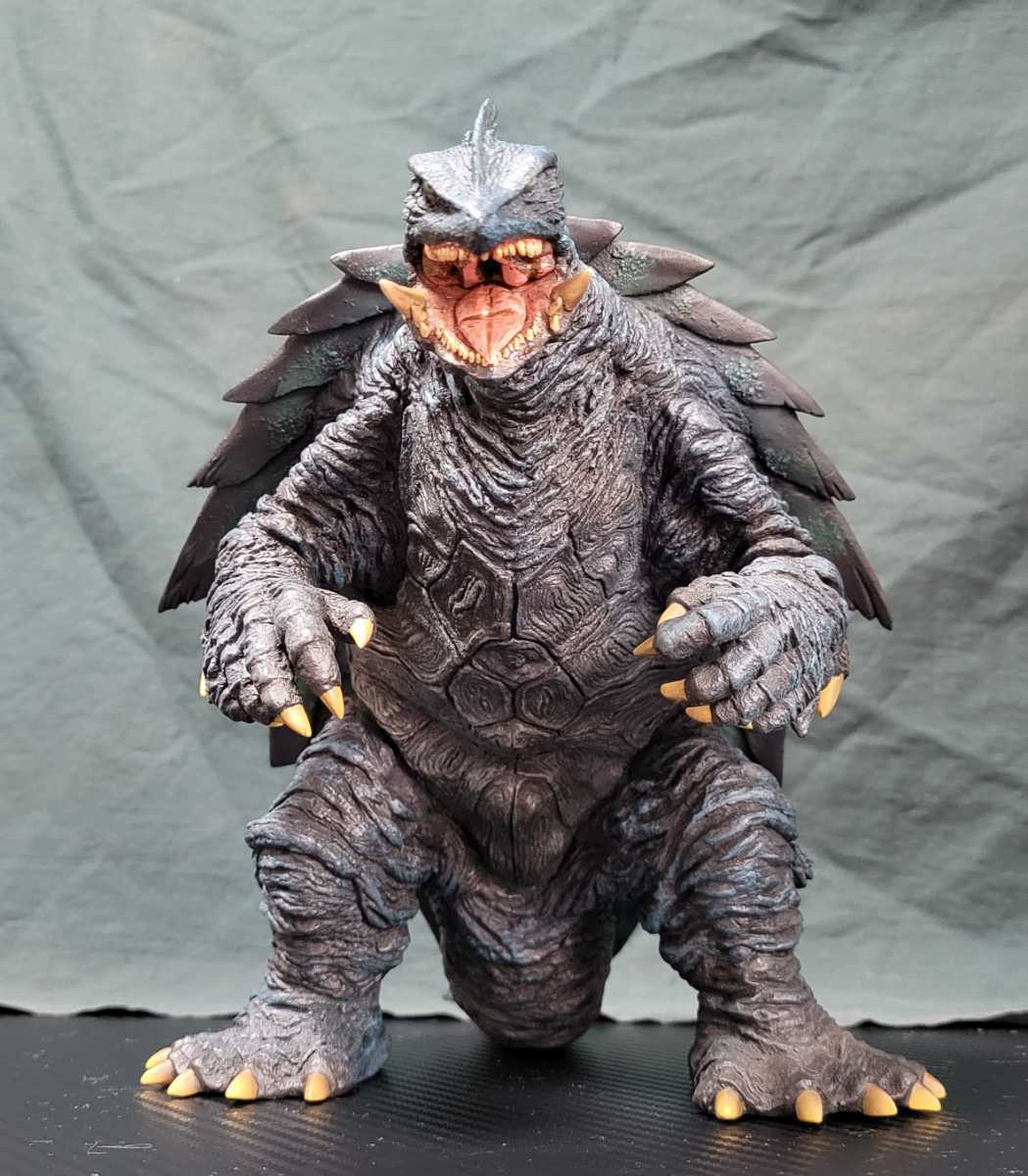 新品未開封デフォリアル ガメラ1999 GⅢ 少年リックエクスプラス G3