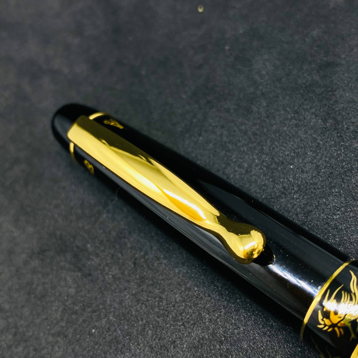 PILOT パイロット urushi 漆 80周年 四神 多機能 三色ボールペン+