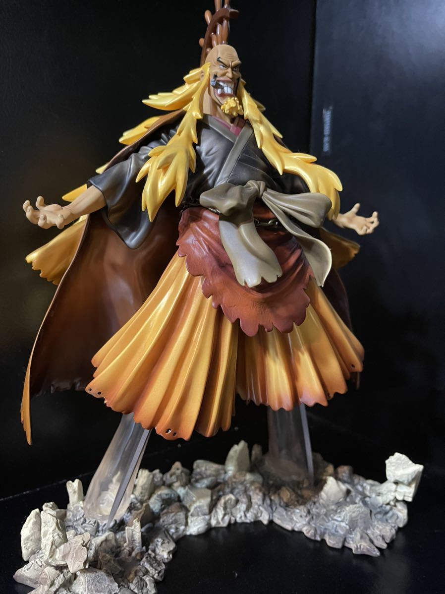 ワンピース POP MAXIMUMストロングエディション 金獅子のシキ FIG