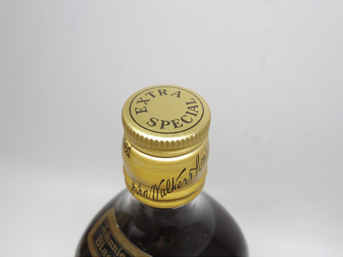 ジョニーウォーカー ブラックラベル 金キャップ 白紋章