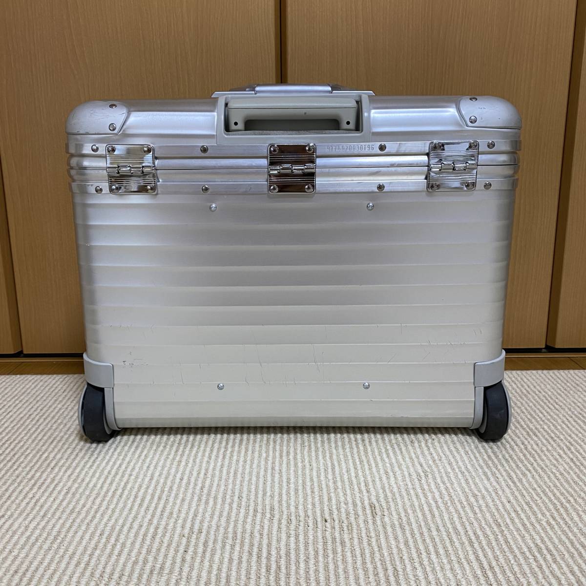 超激レア 廃版希少 人気 リモワ ポルシェ パイロットトロリー 29L 2輪