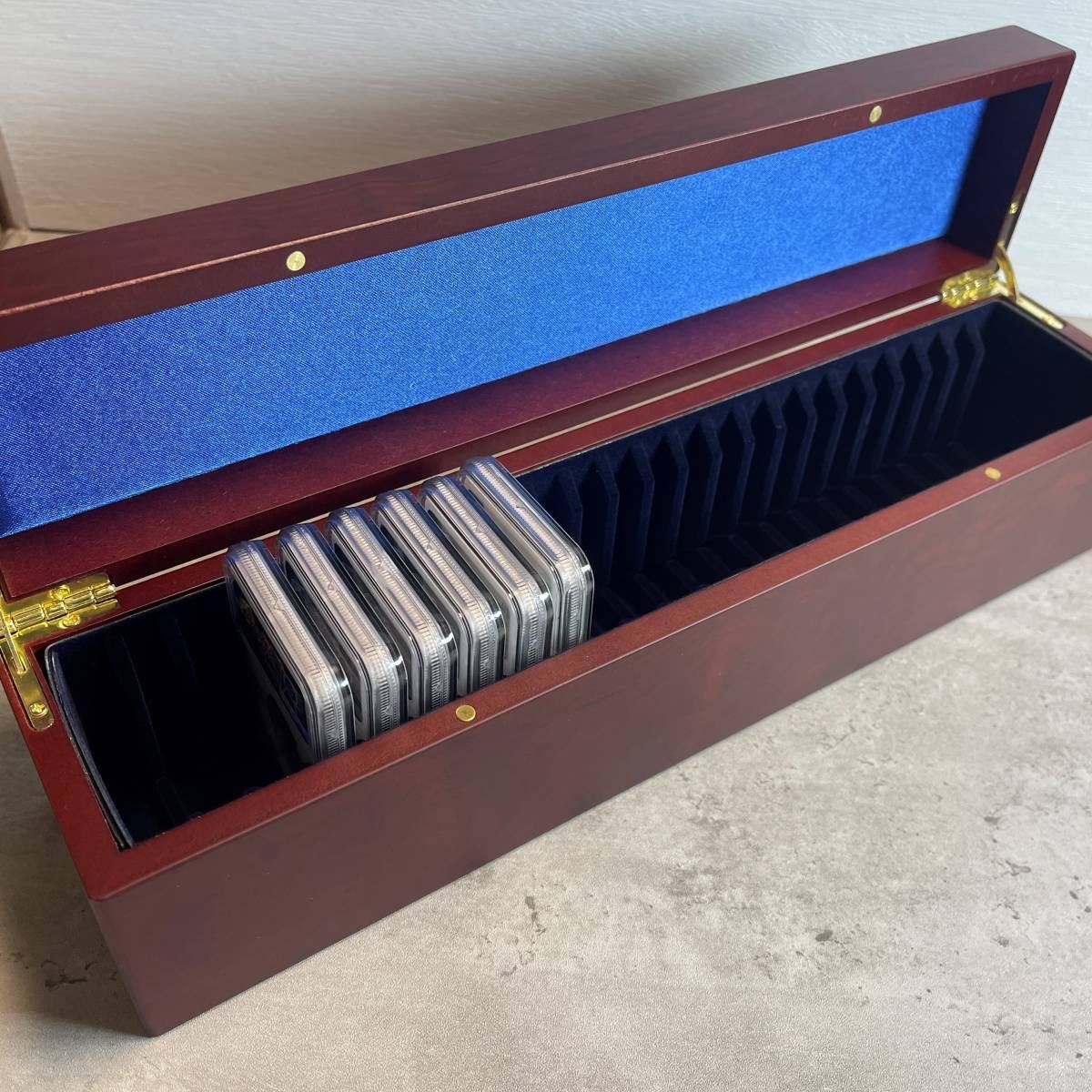 ライトハウス社製ケースBOX メイプルリーフ金貨1オンス専用 30個収納可