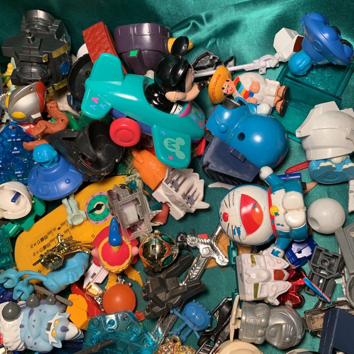 Yahoo!オークション - ジャンク ガラクタ おもちゃ 山 大量セット ガン