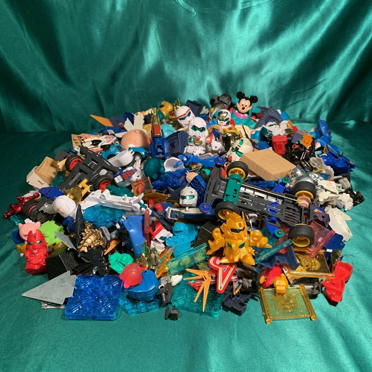 Yahoo!オークション - ジャンク ガラクタ おもちゃ 山 大量セット ガン