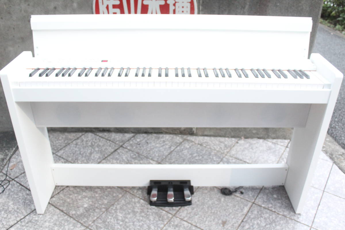 KORG 電子ピアノ 88鍵 椅子付き 引取限定 KORG 電子ピアノ 88鍵 椅子
