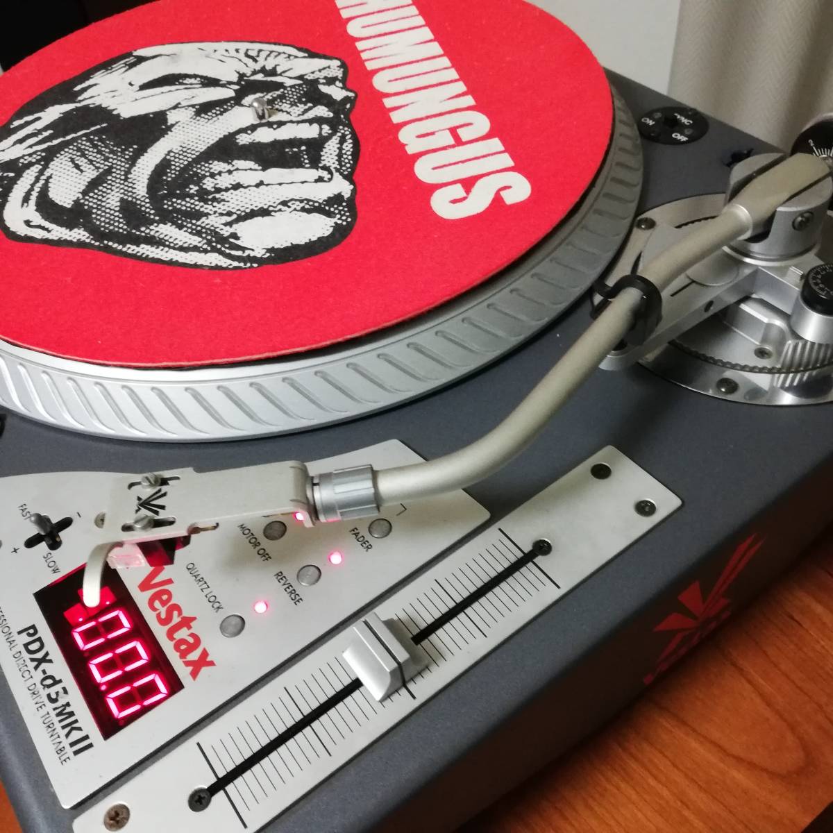 Vestax ターンテーブル 2台セット ミキサー付き DJターンテーブル2台