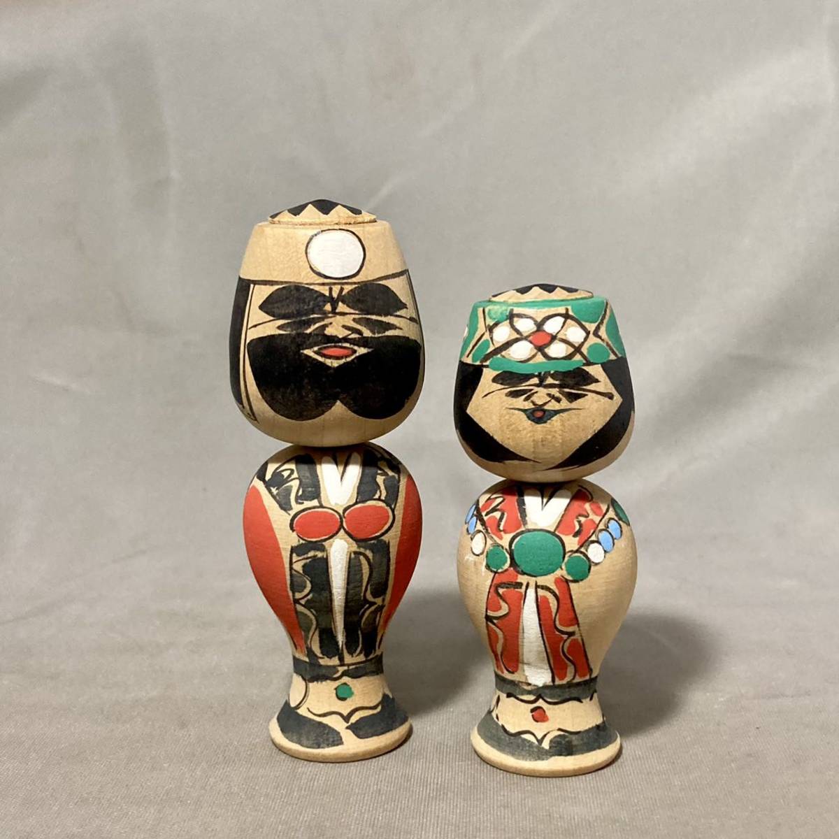 北海道 函館 根本勲 土龍 アイヌ ペア こけし 首振り 肉筆 手描き 古い