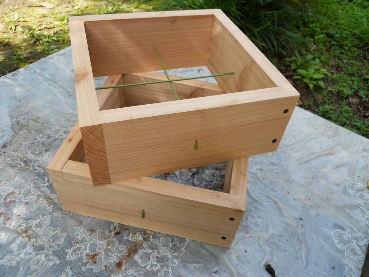 蜜蜂巣箱4段監視扉付 【公式通販】