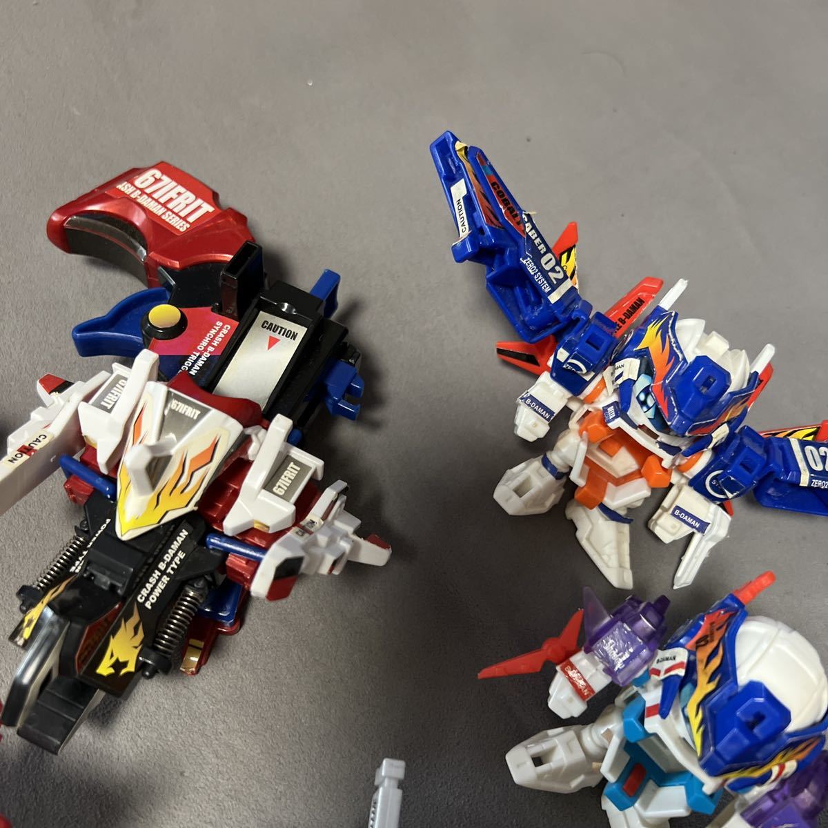 Yahoo!オークション - バトルビーダマン 大量 ジャンクセット