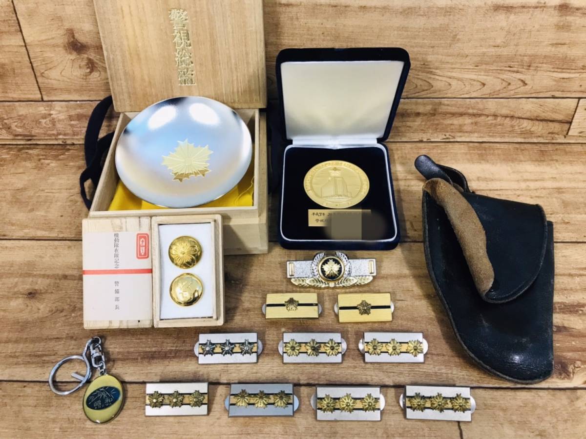 Yahoo!オークション - [220905-11T]【現状品】≪警察グッズ≫警視総監