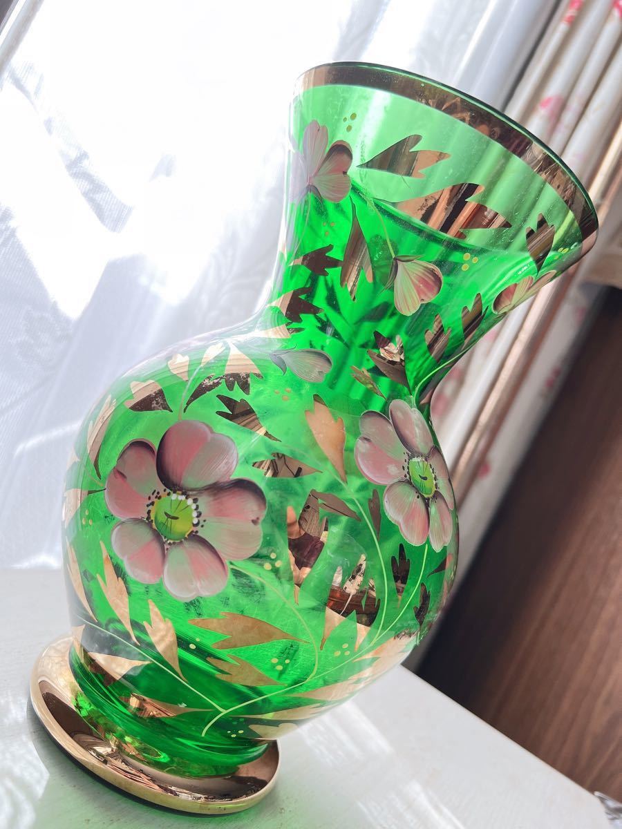 チェコ 新 ◎☆ ボヘミア クリスタルガラス 切子 花瓶 チェコ 箱付