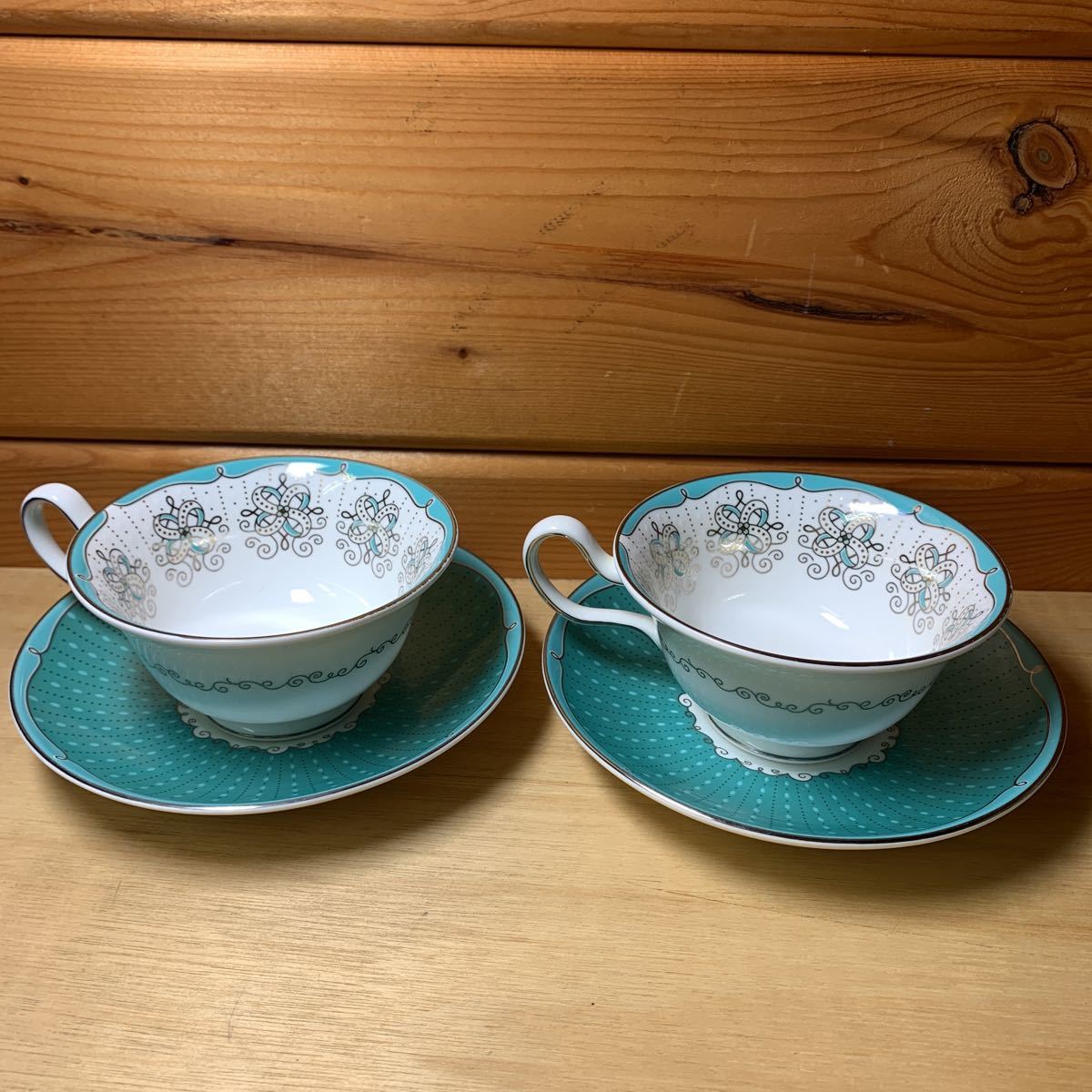 ウェッジウッド プシュケ ティーカップ＆ソーサー 2客セット WEDGWOOD
