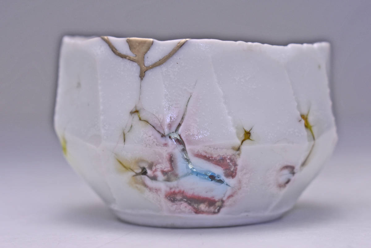 川端健太郎 最新 ☆ 色玻璃 ぐい呑 ☆ 共箱 共布 ☆ 磁器とガラスを