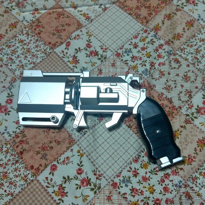 名探偵コナン 怪盗キッド トランプ銃型ペンライト｜Yahoo!フリマ（旧