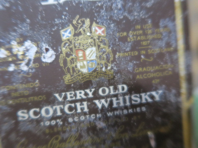 超希少 古酒 未開栓 バランタイン 12年 赤青紋章 旧ボトル ベリー