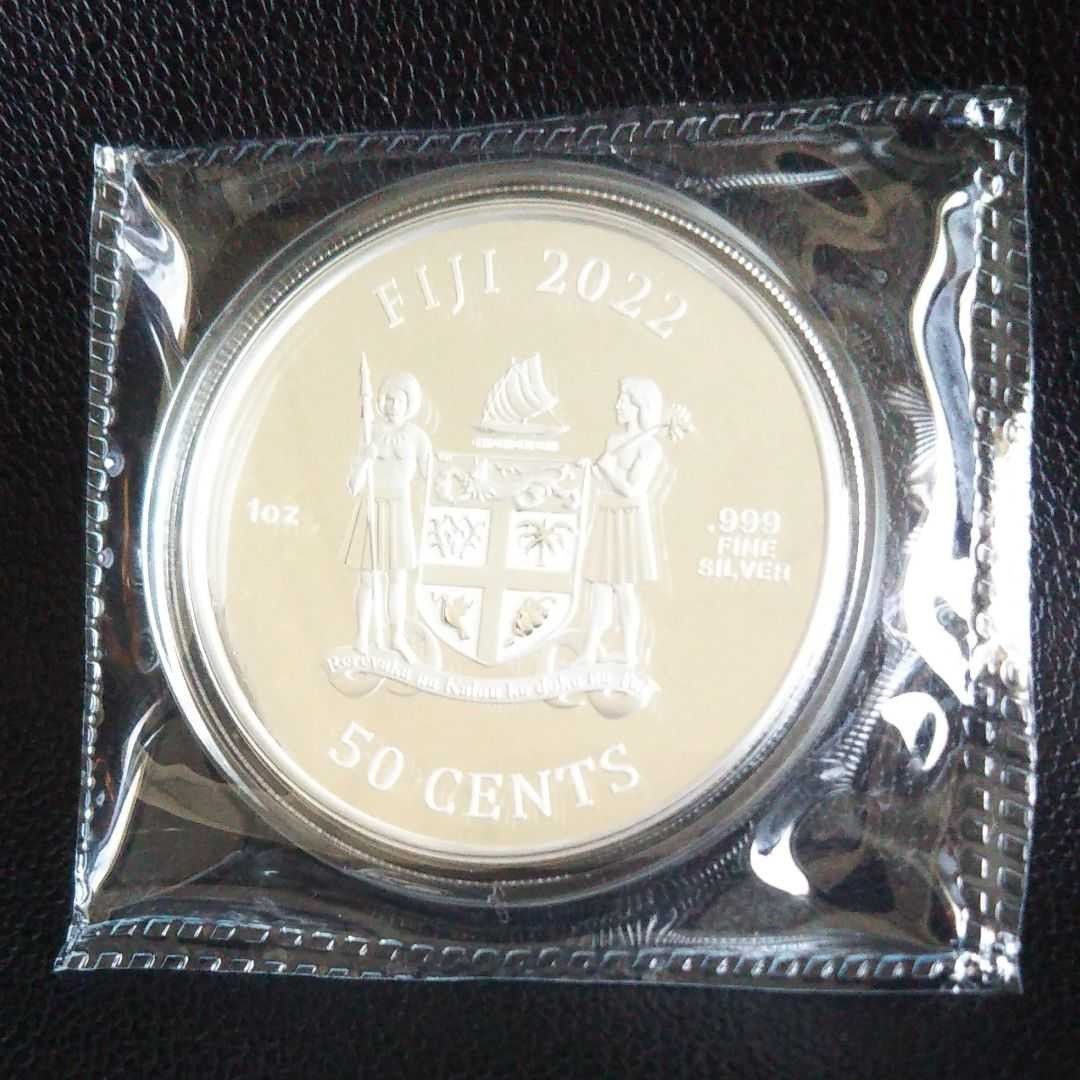 最新作 2022年 フィジー 猫シリーズ第2弾 シルバー版 ハチワレにゃんこ