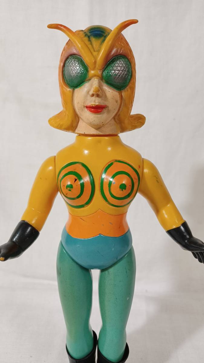 旧バンダイ 蜂女 ソフビ 当時物 旧バンダイ製 蜂女 ソフビ フィギュア