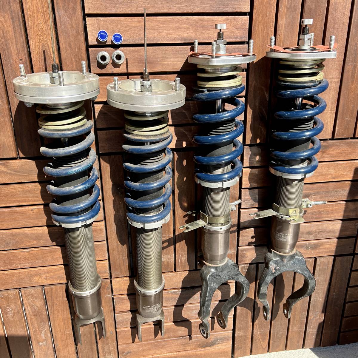 伝統工芸 美術 小鳥 木 止まり木 銅器 真鍮 正晴刻印 金属工芸 古物 骨董