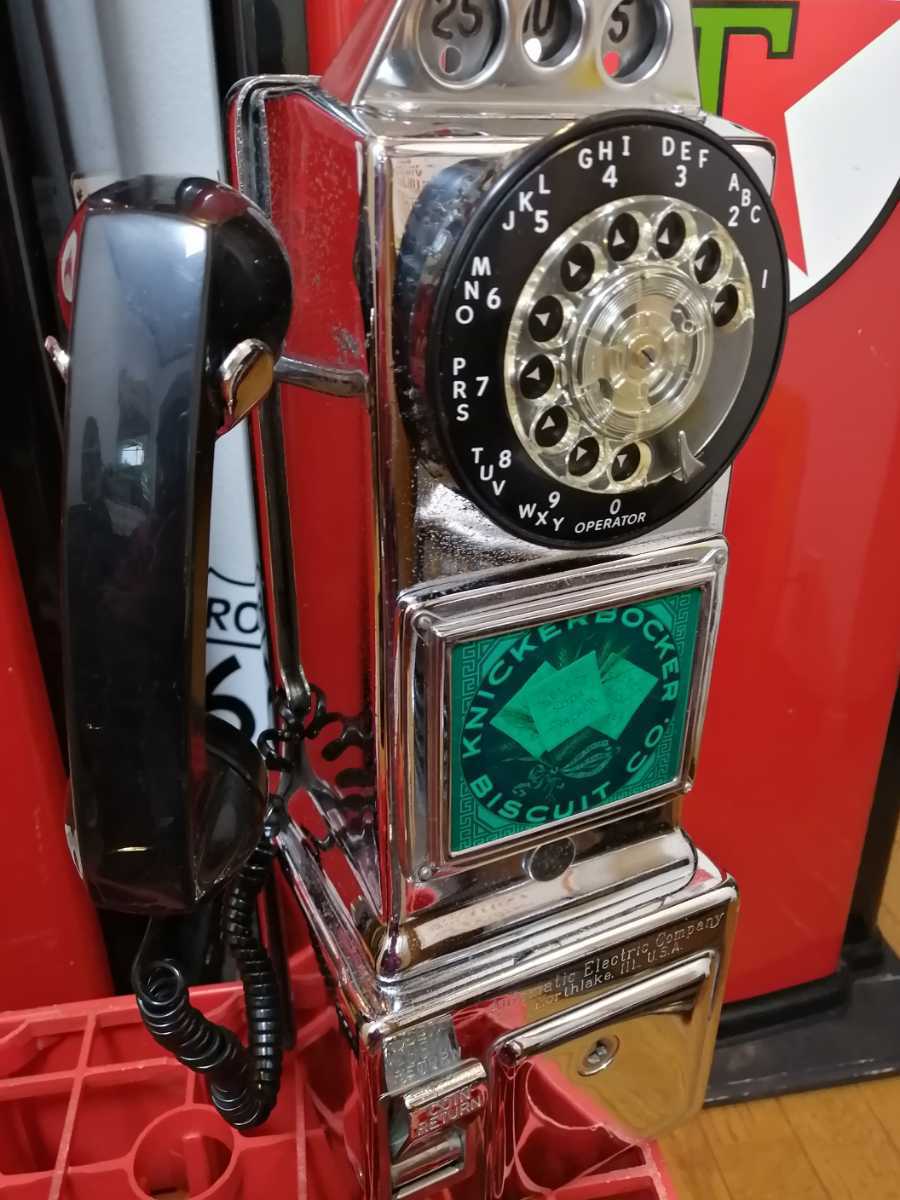 アメリカ 本物 公衆電話