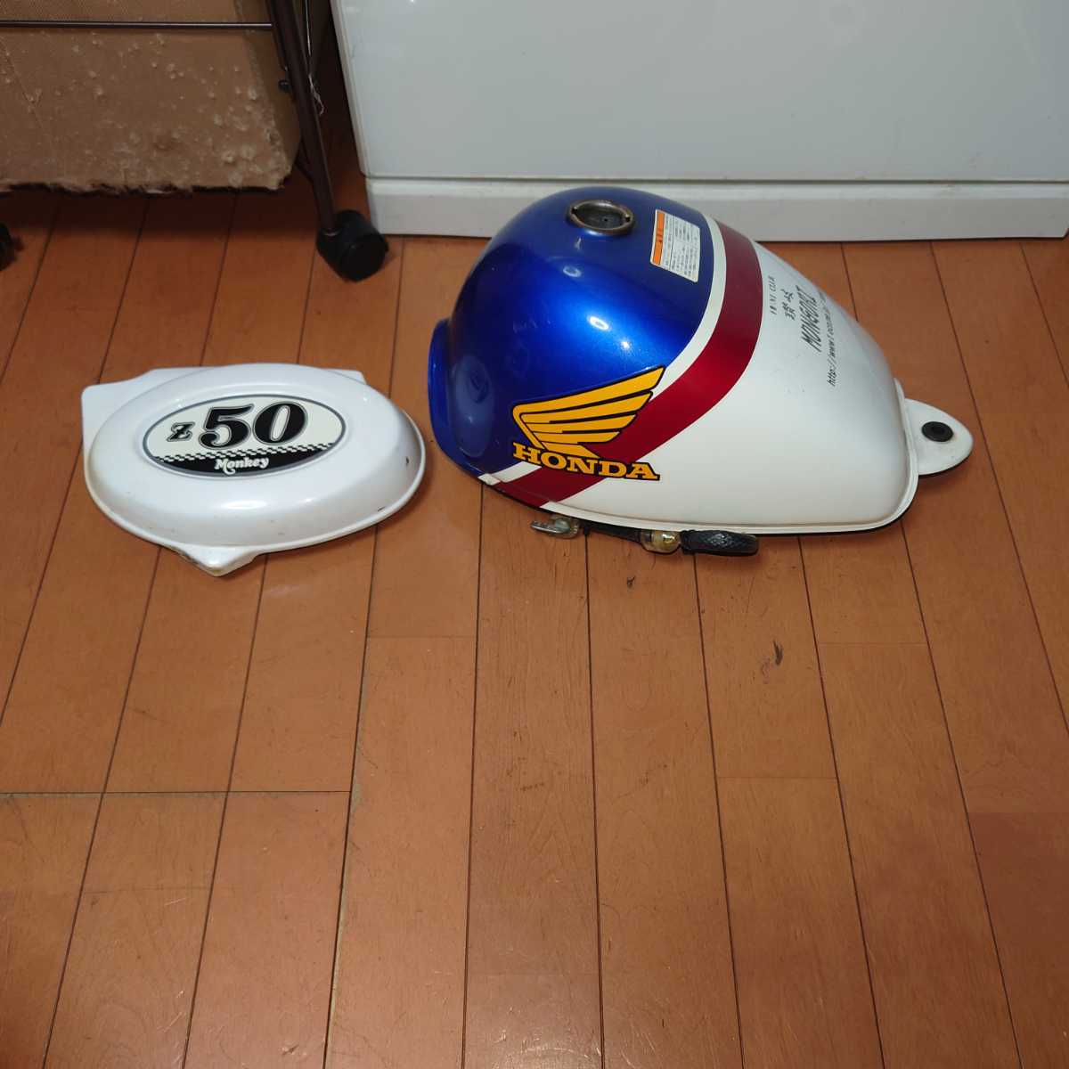 HONDA モンキートリコロールカラー タンク