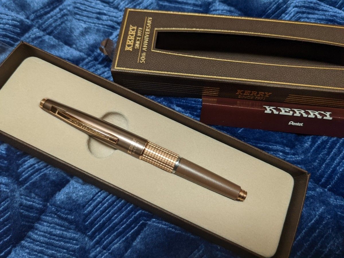 限定品 ケリー50周年 アニバーサリー トラディショナルグレー KERRY