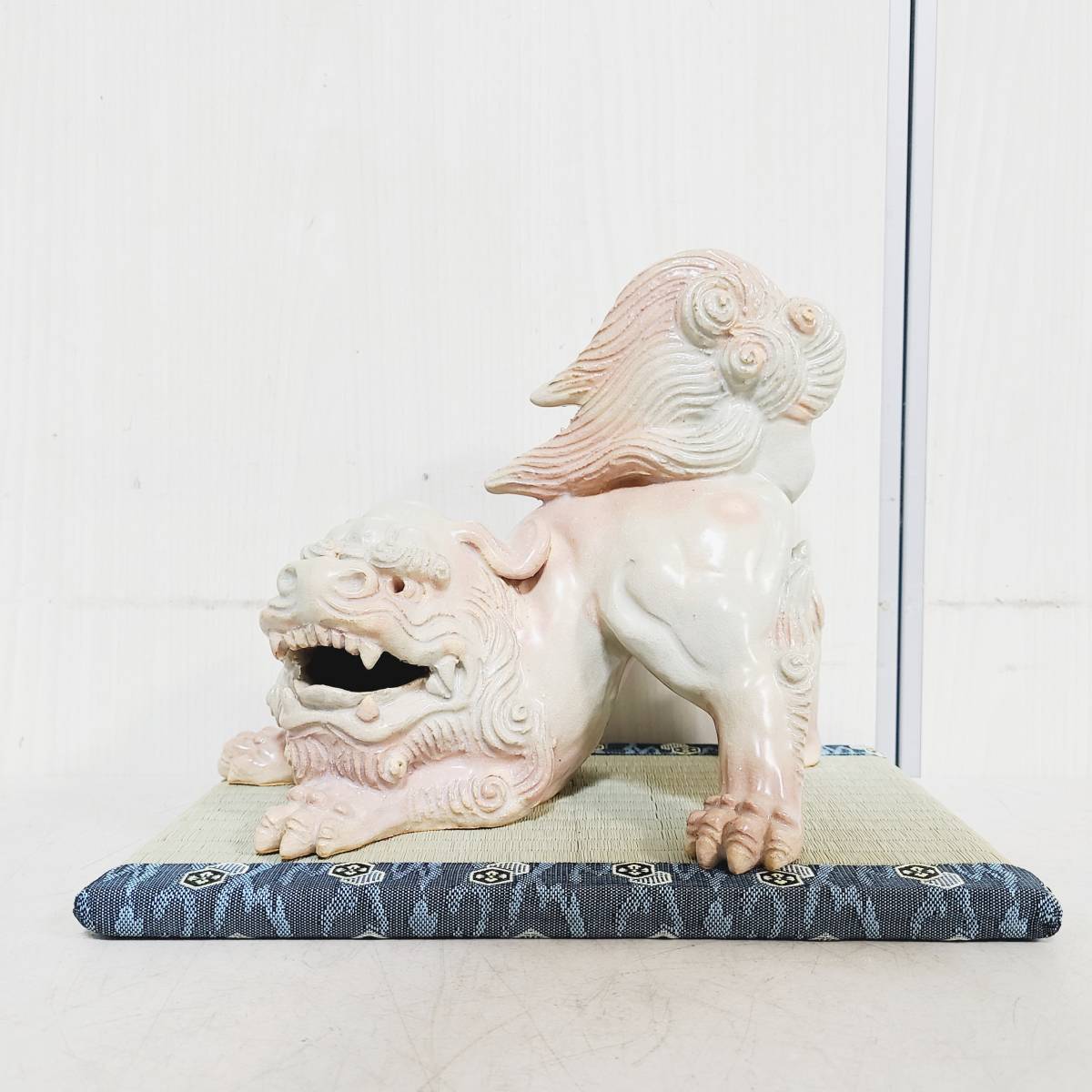 Yahoo!オークション - 【A6708】 萩焼 獅子 置物 霓林 中野霓林作 銘有