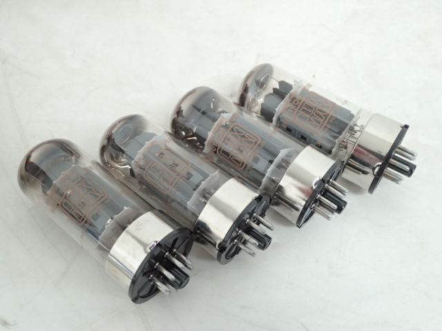 高額買取実施中!!】LUXMAN 真空管/出力管 8045G 4本セット 元箱有