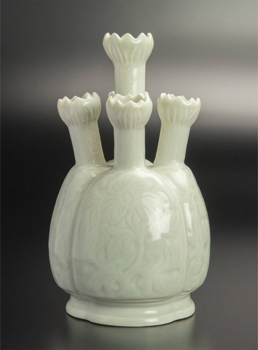 清 青白釉五孔瓶 共箱 中国 古美術 这些出土的梅瓶，